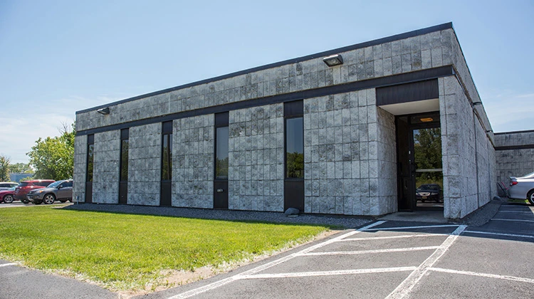 105 Twin Oaks Drive Property for Lease